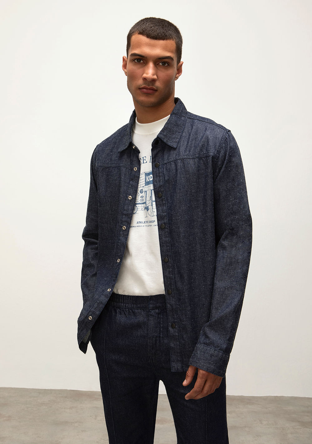 Camisa Manga Longa Com Recortes Jeans