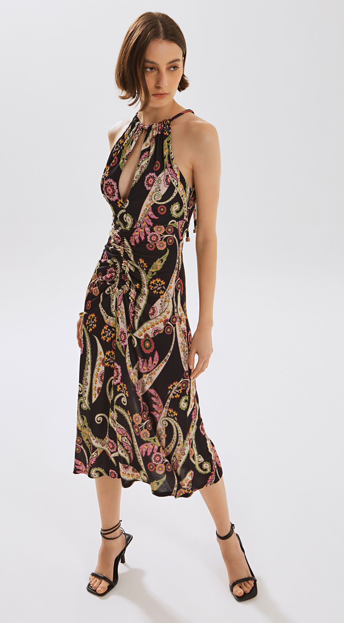 Vestido Iódice Midi Decote Profundo Com Franzido Preto