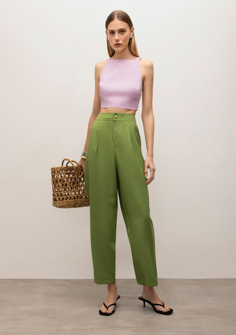 Calça Iódice Cenoura Cós Alto Bolso Faca Verde