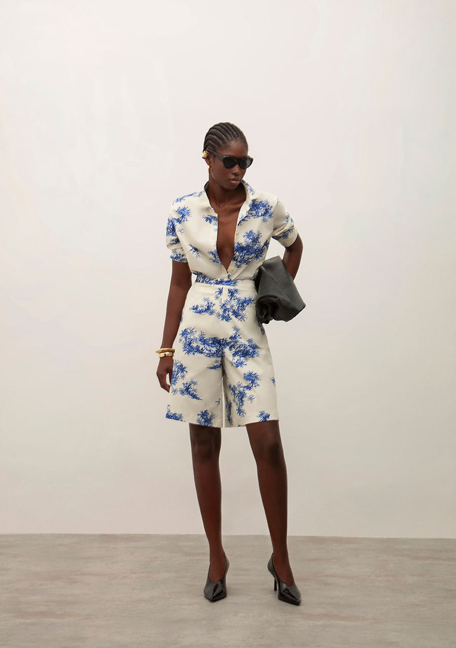 Bermuda Iódice Evasê Bolso Faca Azul
