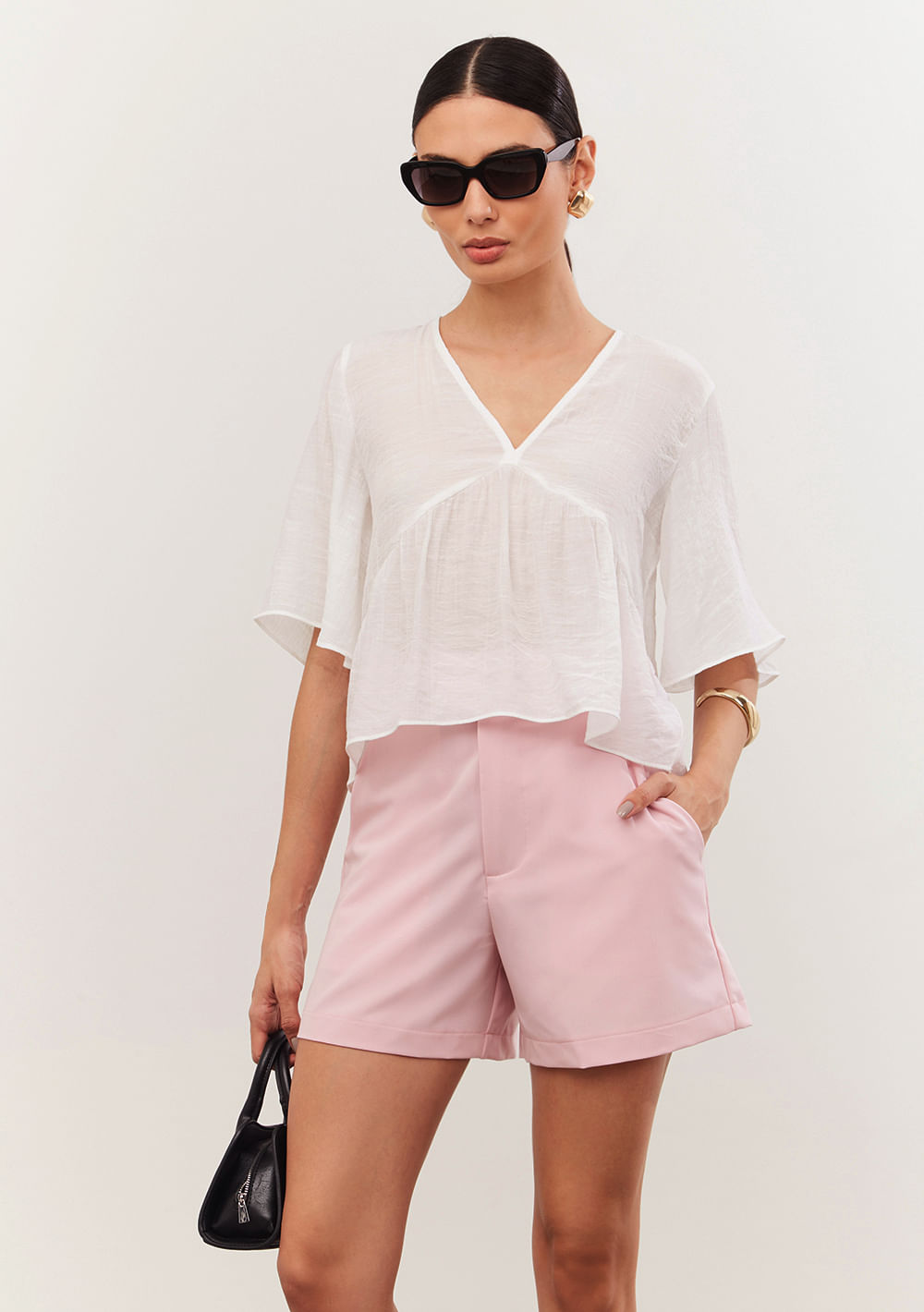 Shorts Iódice Reto Bolso Faca Rosa