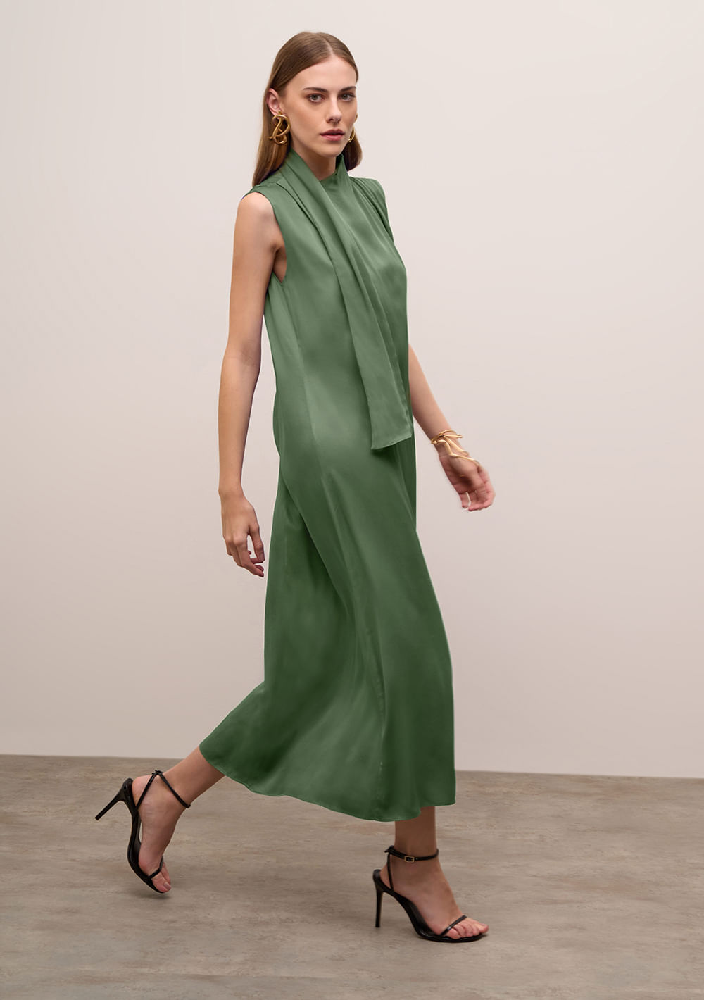 Vestido Iódice Solto Gola Alta Sem Manga Midi Verde