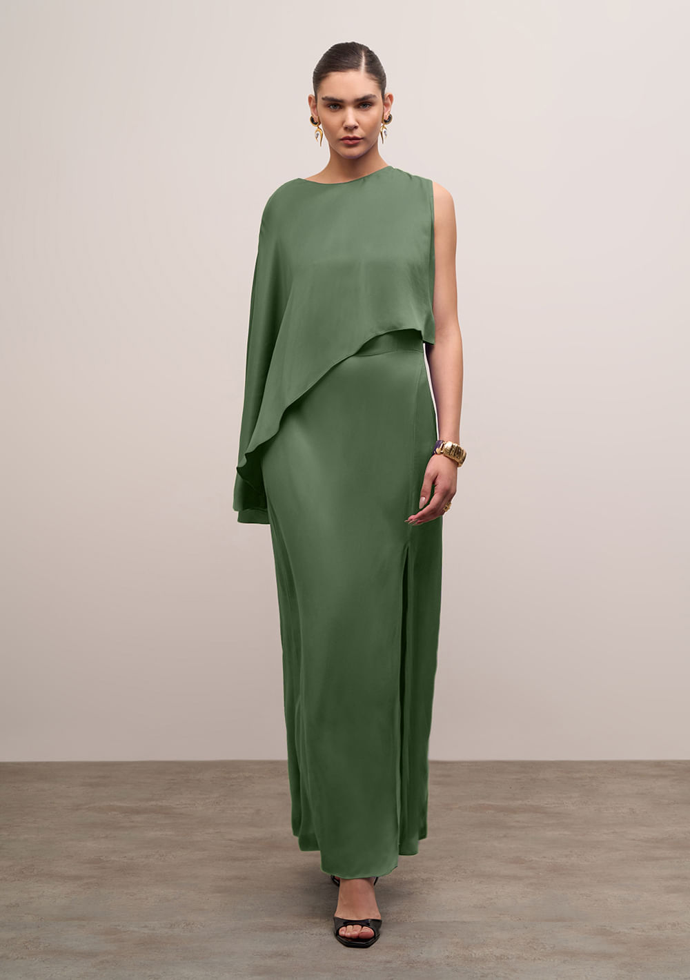 Vestido Iódice Solto Decote Careca Sem Manga Longo Verde